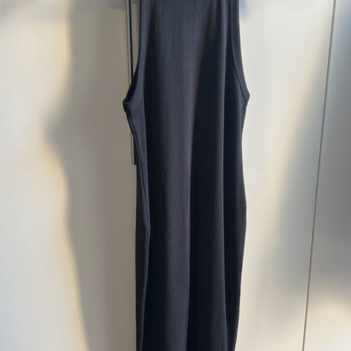 Zara fitted ribbed black dress L like new, very elastic