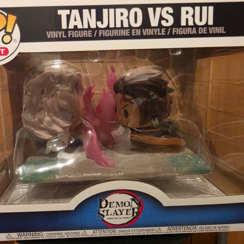 Funko Pop Demon Slayer Tanjiro vs Rui like new