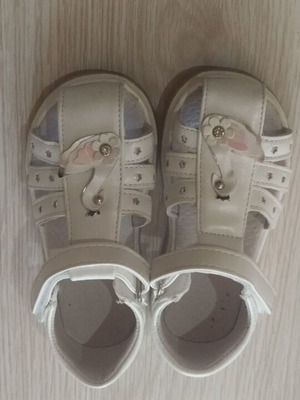 IQ Shoes Πέδιλα για κορίτσι νούμερο 24 σαν καινούργιο άσπρα