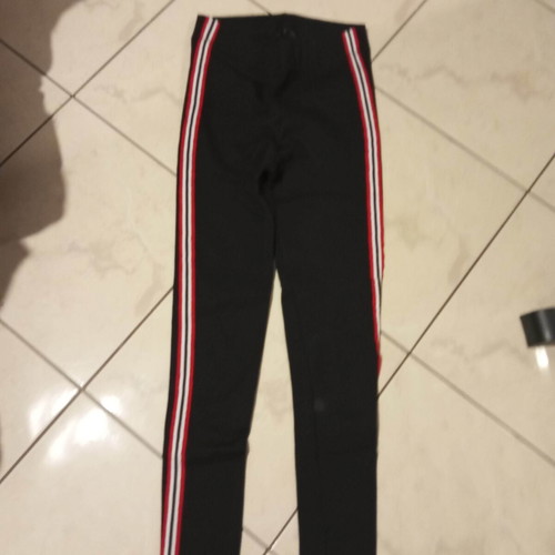 Leggings like new with side stripes, size M