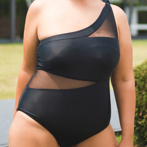 2XL plus size swimsuit