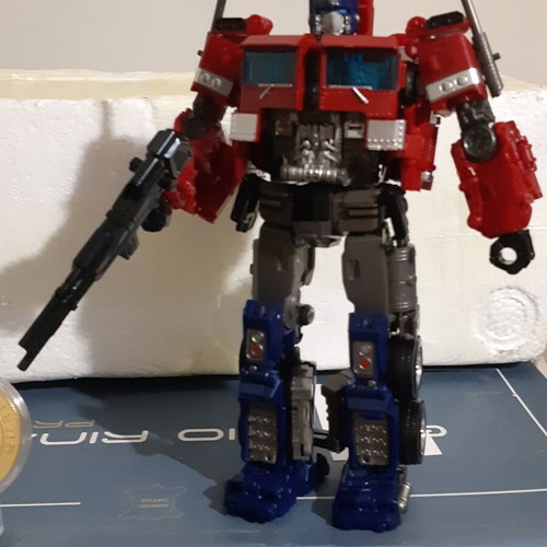 Transformers Optimus Prime figure 18cm new with collectible coin