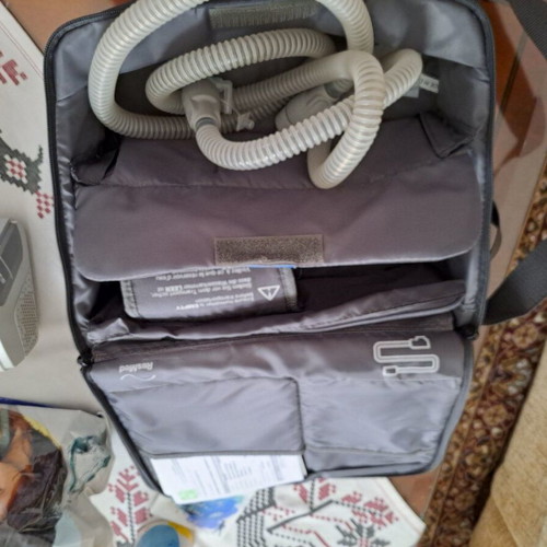 Resmed AirCurve 10 S BiLevel respiratory device like new with case