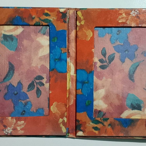 Photo frame diptych used, cardboard