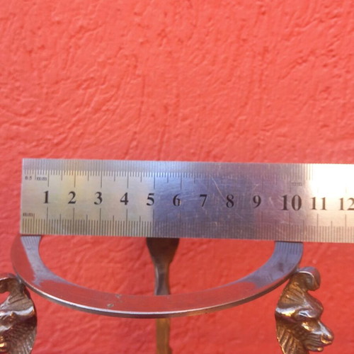 Brass base used with lion heads