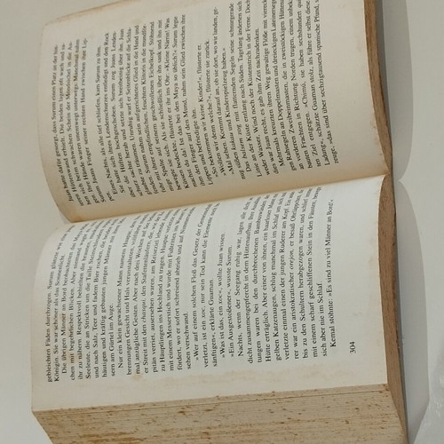 Die Gottkönigin by Mattias Gerwald used, German historical novel