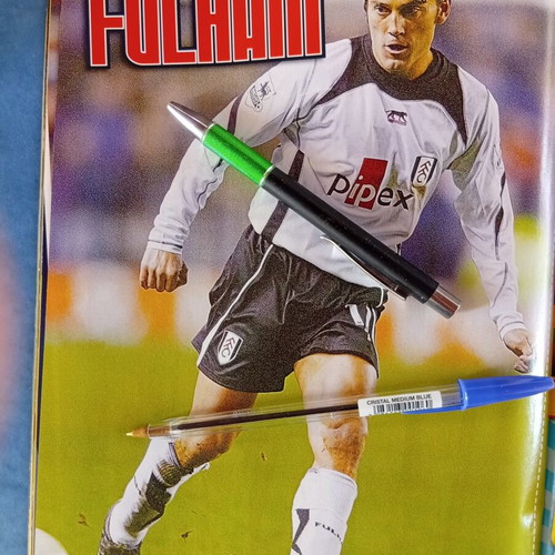 Match Football Magazine issue 23-29/1/2007 like new with Tottenham posters