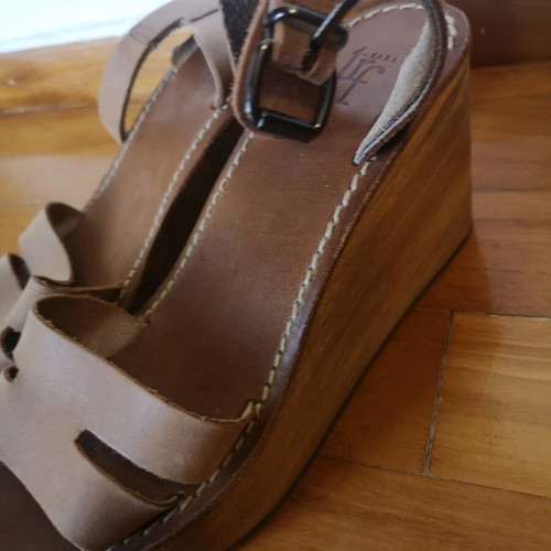Zara sandal used, wooden platform, size 38, beige