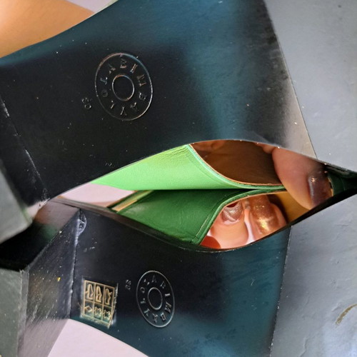 Bimba Y Lola Green Leather Sandals New Size 39