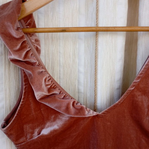 Velvet bodysuit Bershka pink like new, size S