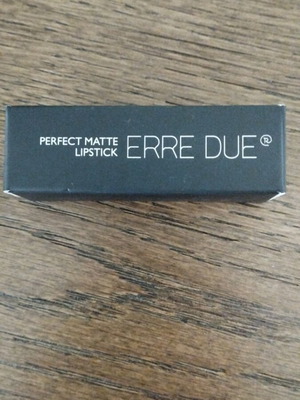 Erre Due 809 Defeat Matte Lipstick new
