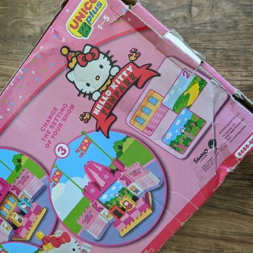 Hello Kitty Sanrio Funpark Blocks Used With Box