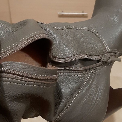 Highhills Zara tall boots size 39 used, genuine leather gray