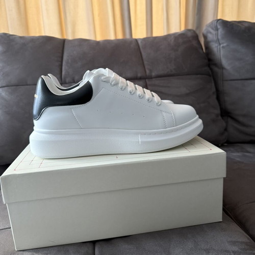 Alexander McQueen sneakers shoes