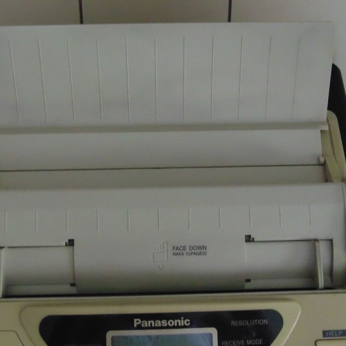 Panasonic KX-F2510 fax machine like new with manual