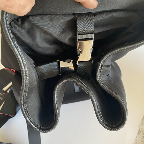 FRNC shoulder bag like new, black with red details