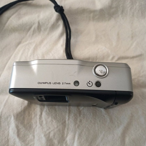 Olympus Trip XB41 analog camera for 35mm film like new