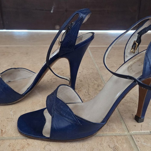 Majorica navy blue leather heeled sandals