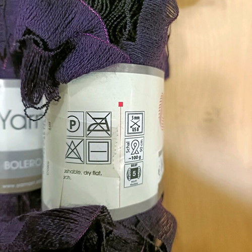 Bolero Yarn Art fashion yarns new, pack