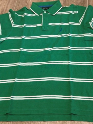 Nautica polo shirt small like new, green and white