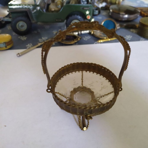 French jewelry box used, circa 1880, height 9 cm