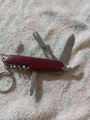 Swiss army knife keychain like new, multi-tool
