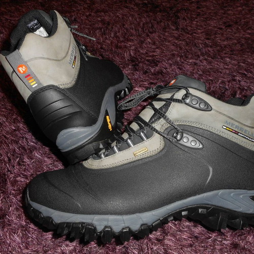 Merrell Thermo 6 Black Sports Hiking Boots like new, size 47