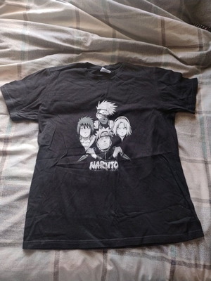Naruto anime T-shirt like new, black, size S, elastic