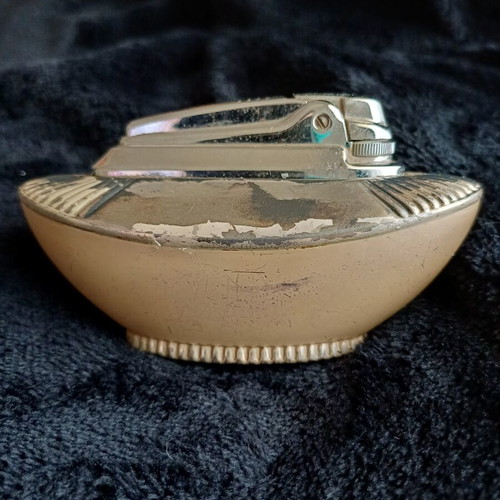 Ronson Varaflame vintage table lighter used, 1960s boat shape