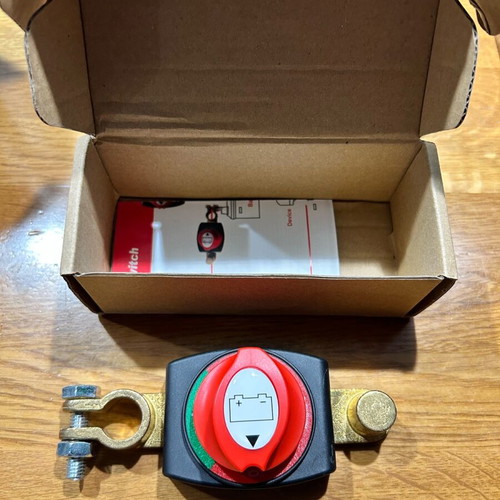Battery switch new with 15mm pole diameter