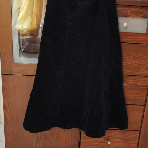 Laura Ashley cotton black skirt used, size XS