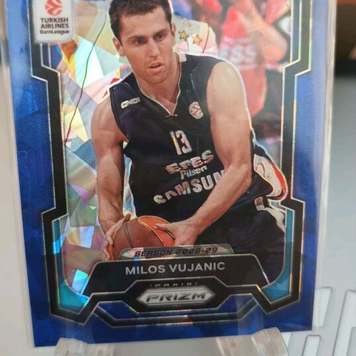 Milos Vujanic Euroleague Panini Prizm 55/125 Blue Ice new