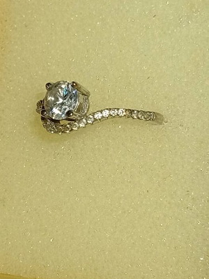 Silver solitaire ring 925, delicate design