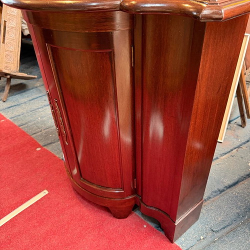 Saridis Bayou antique cabinet like new