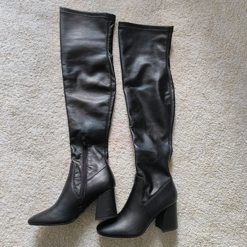 Luigi black over the knee boots new, size 38, leather texture