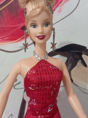 Iconic Y2K Millennium: Collectible Barbie Collector Edition 2000
