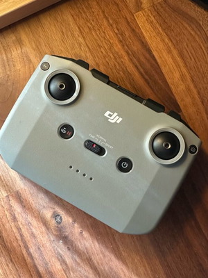 Dji rc-C5 μεταχειρισμένο με καλώδια σύνδεσης για διάφορες θύρες
