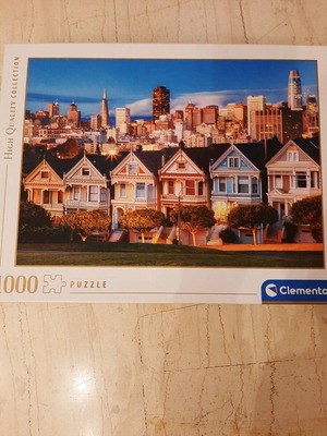 Puzzle 1000 pieces like new in excellent condition