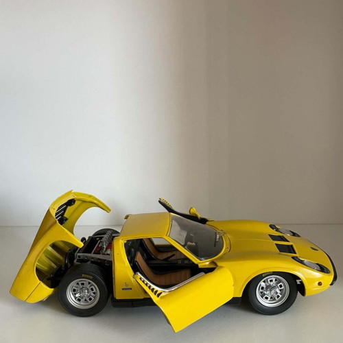 Anson Lamborghini Miura 1:18 die-cast model used