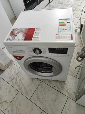 Πλυντήριο ρούχων 8 κιλών LG A++ σαν καινούργιο