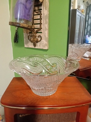 Vintage crystal large cup like new