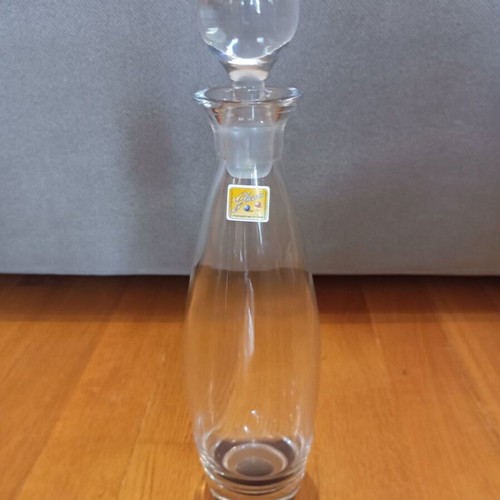 Glassics blown glass carafe like new