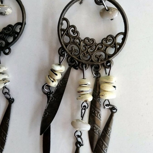 Boho Vintage Dreamcatcher Earrings with Bronze Details like new