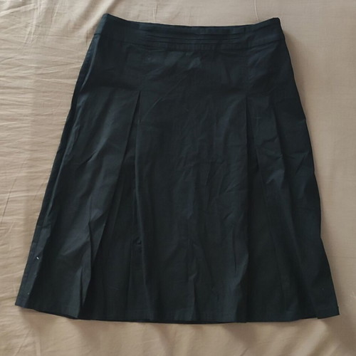 Raxevksy black skirt like new, size S