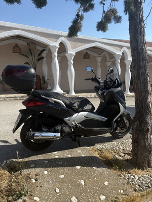 Yamaha XMAX 250 μοντέλο 2011 μεταχειρισμένο με 52.000 χλμ και συναγερμό Garmin