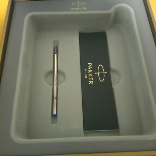 Parker British Collection luxury gift set with pen and organiser