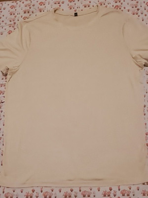 Beige unisex T-Shirt Shein like new, size M
