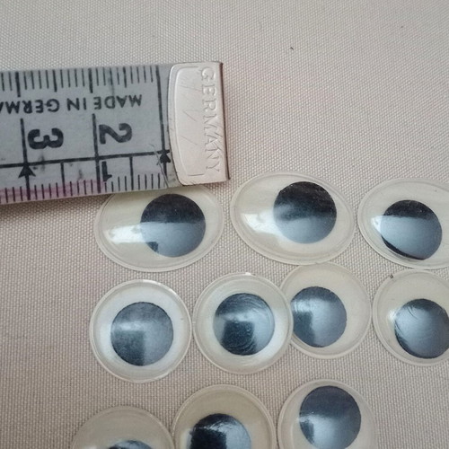 Craft eyes used, pack of 76 pieces