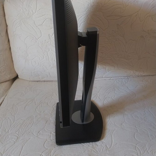 Dell P2213T monitor used, for spare parts
