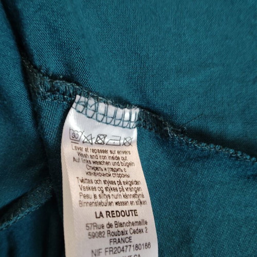 Women's dress size 9XL, like new